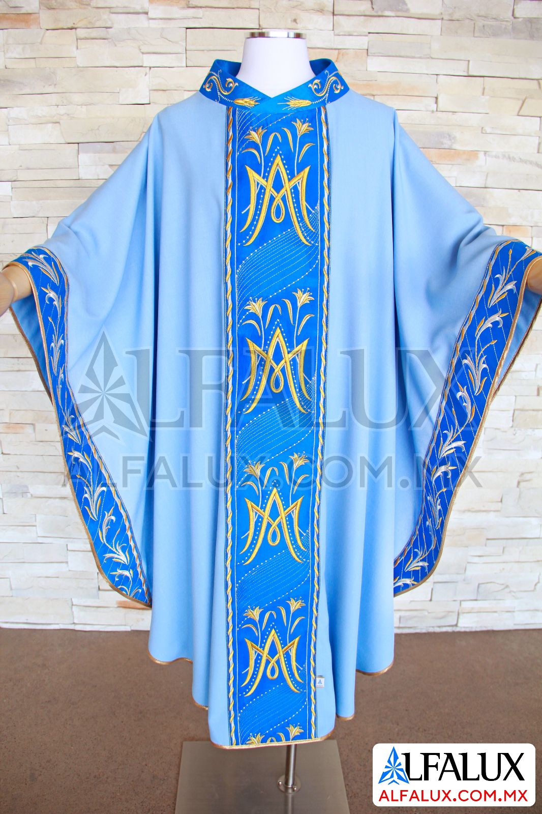 14 AVE MARIA Casulla Alfalux Azul Cielo Raso Rey Laterales ClloBord (2)